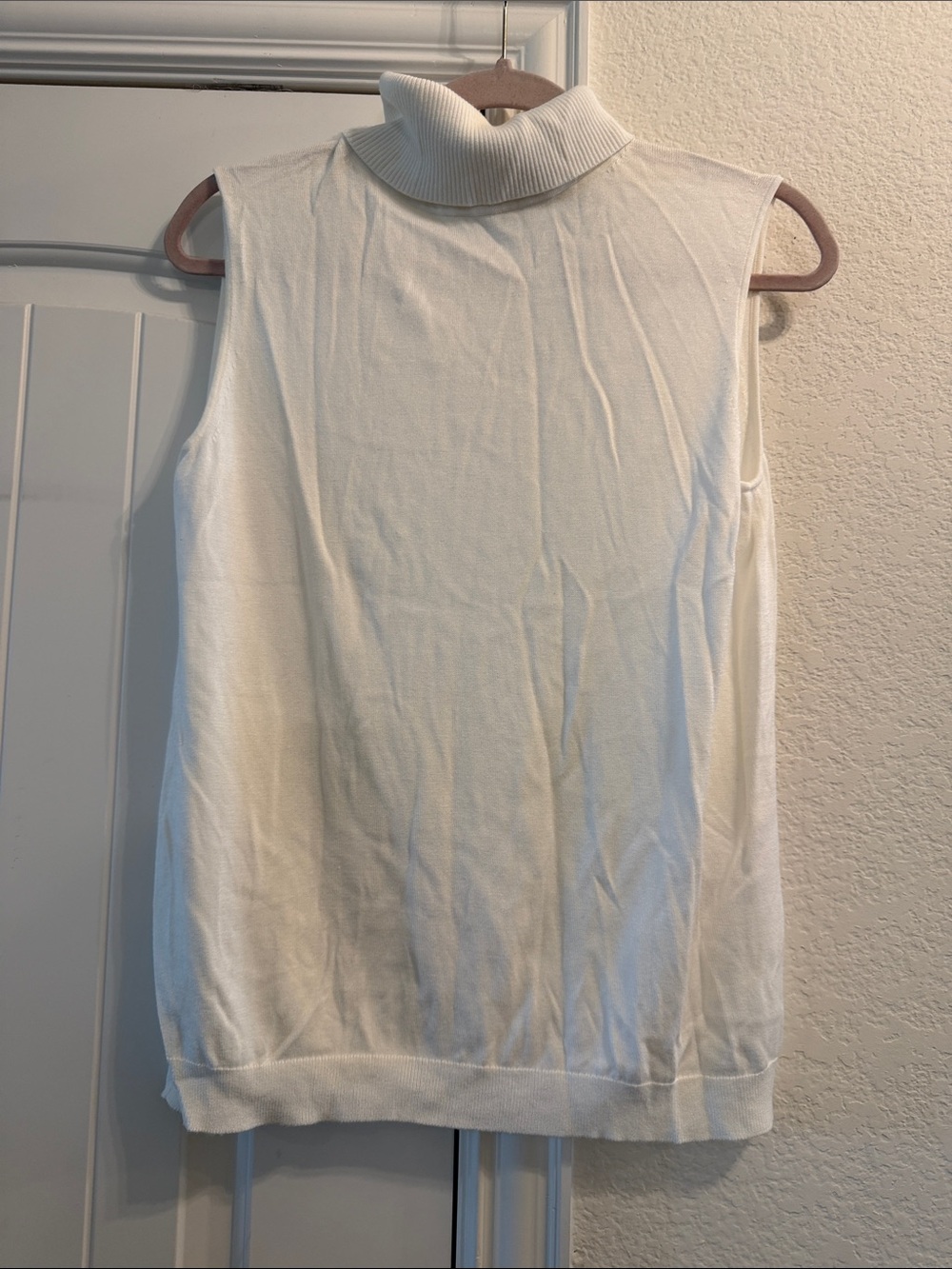 Lafayette 148 New York Sleeveless Turtleneck Tank - White Sz M